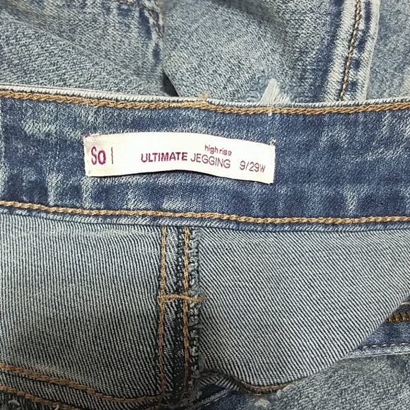 Brand new high rise ripped jeggings jeans - Picture 3 of 3